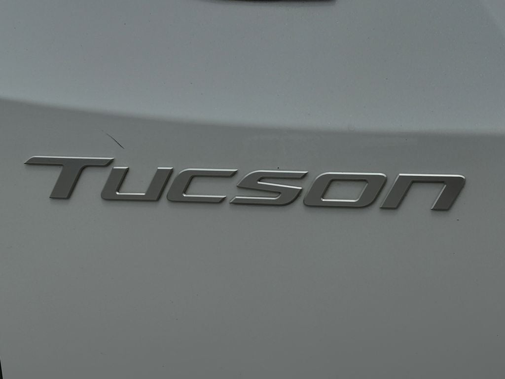 2025 Hyundai Tucson SE