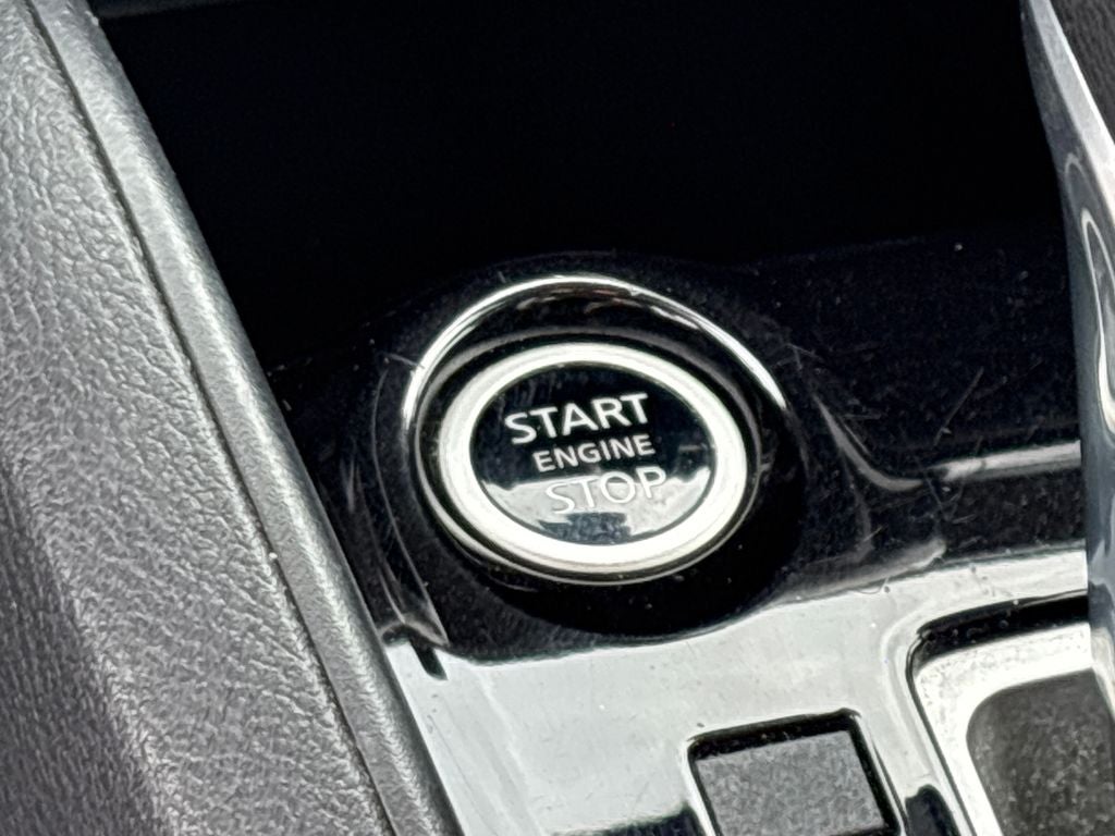 2021 Nissan Versa 1.6 SV