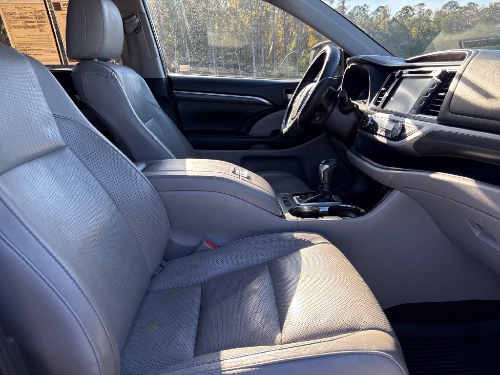 2019 Toyota Highlander Limited Platinum