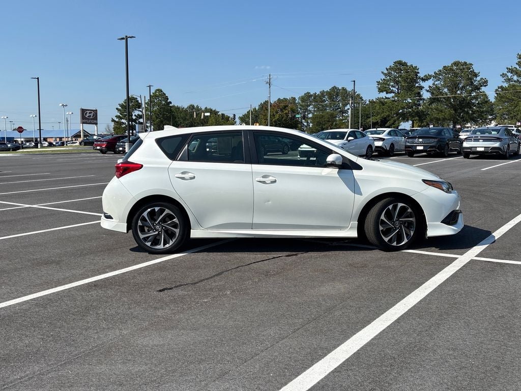 2017 Toyota Corolla iM Base