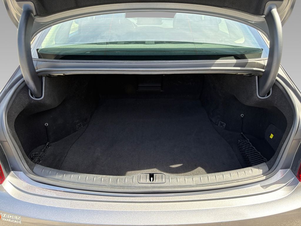 2023 Genesis G80 2.5T