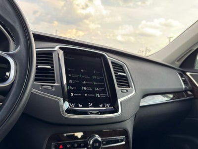 2019 Volvo XC90 T6 Momentum