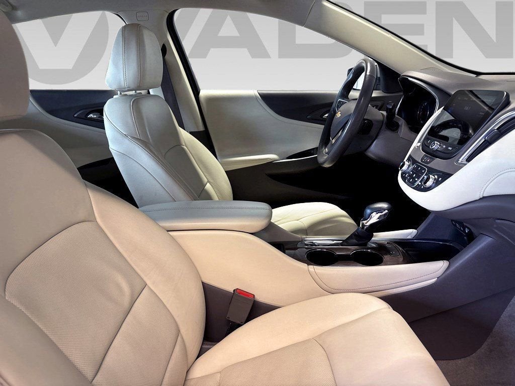 2024 Chevrolet Malibu 2LT