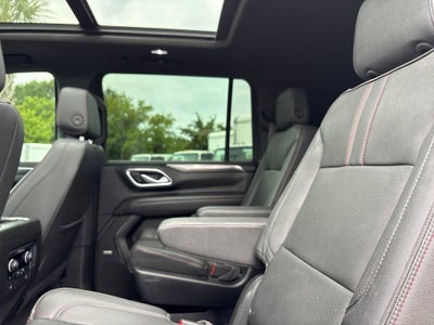 2023 Chevrolet Suburban RST