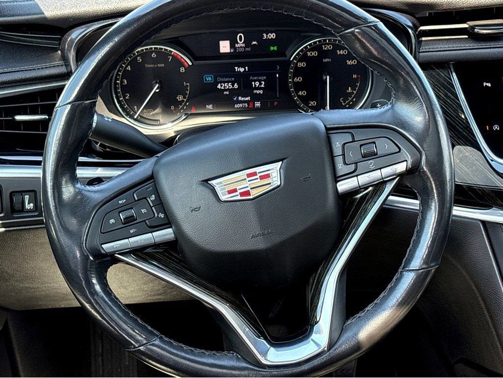 2023 Cadillac XT6 Premium Luxury