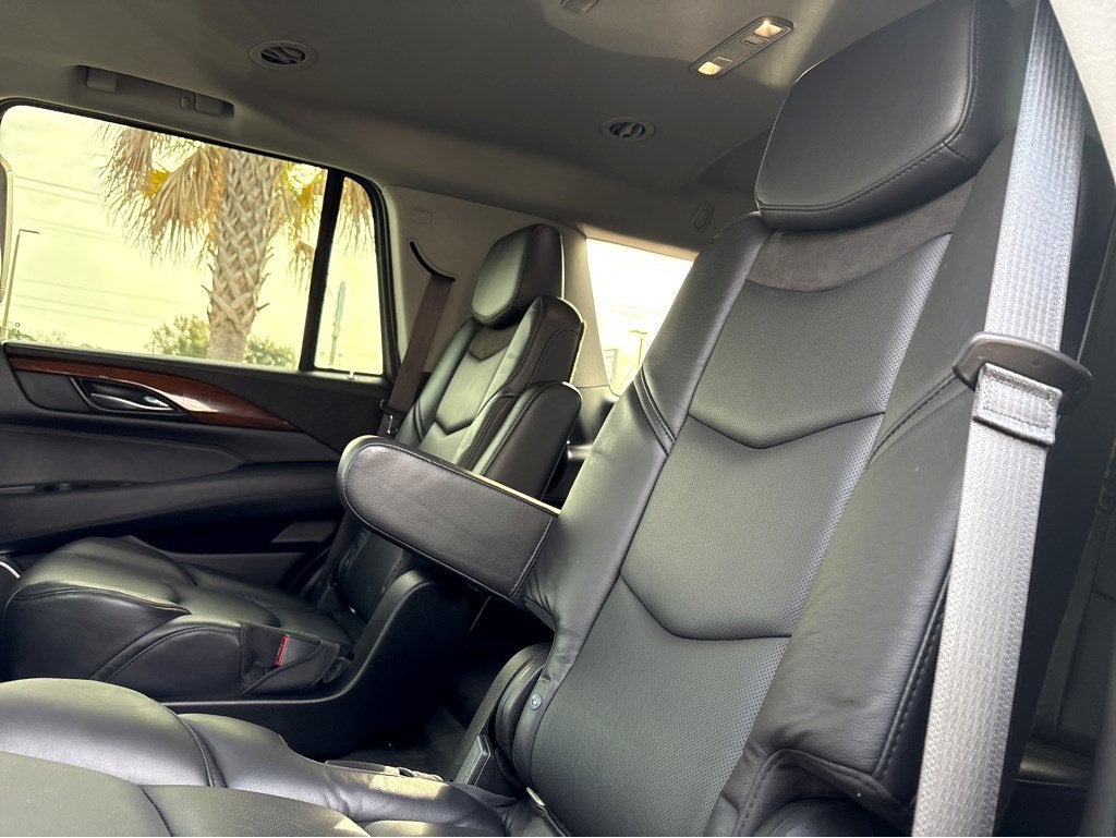 2020 Cadillac Escalade Premium Luxury