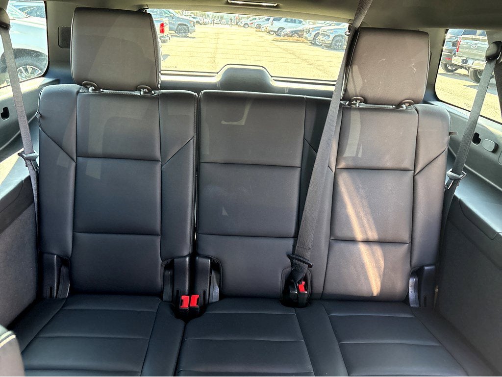 2022 Cadillac Escalade ESV Luxury