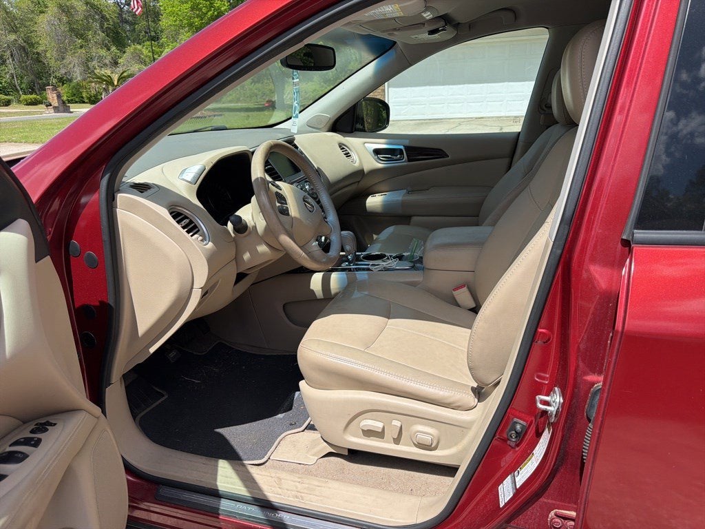 2014 Nissan Pathfinder SL