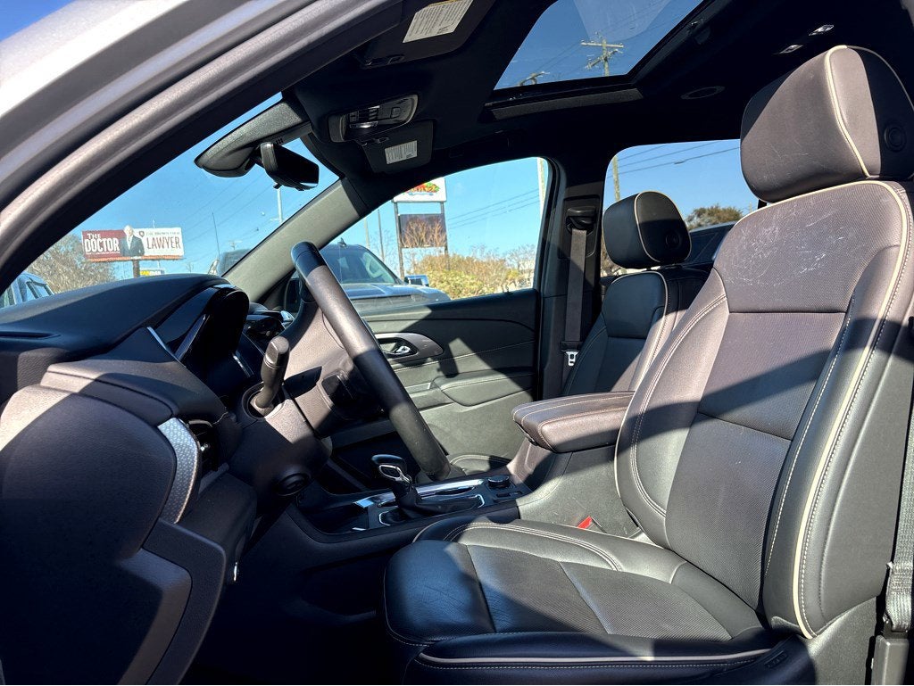 2022 Chevrolet Traverse Premier