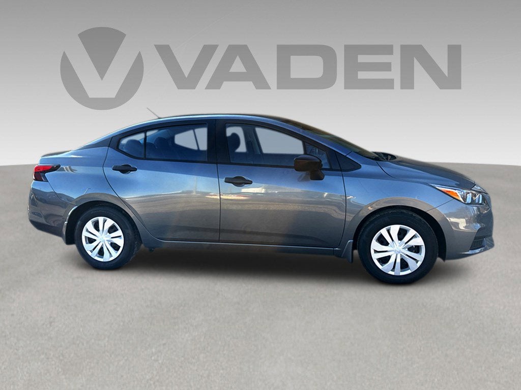 2022 Nissan Versa S