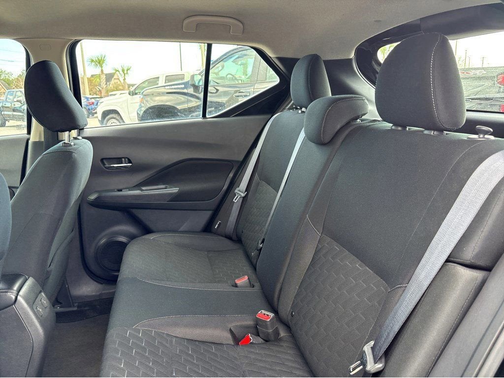 2024 Nissan Kicks SV