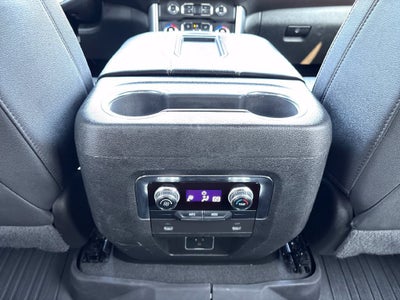 2023 GMC Yukon Base