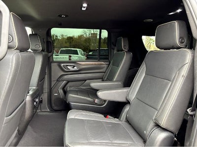 2023 Chevrolet Suburban Premier