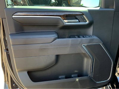 2025 GMC Sierra 1500 SLE