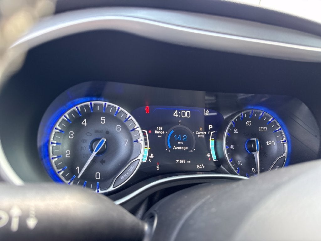 2024 Chrysler Pacifica Base