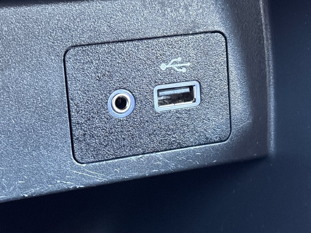 2025 Nissan Versa Base