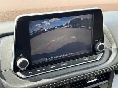 2023 Nissan Rogue Base