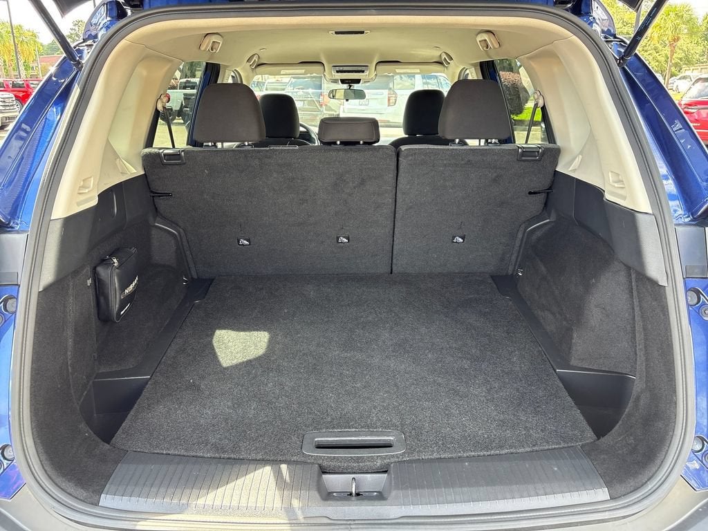 2023 Nissan Rogue Base