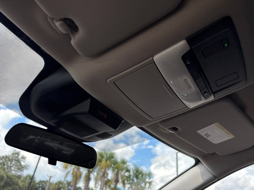 2023 Nissan Rogue Base