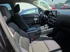 2024 Nissan Pathfinder Base