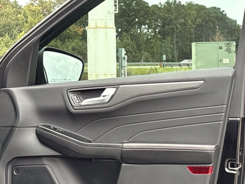 2025 Ford Escape PHEV