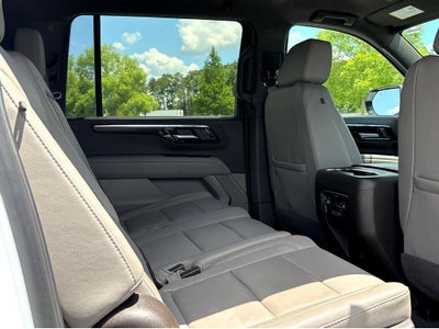 2025 Chevrolet Suburban LT