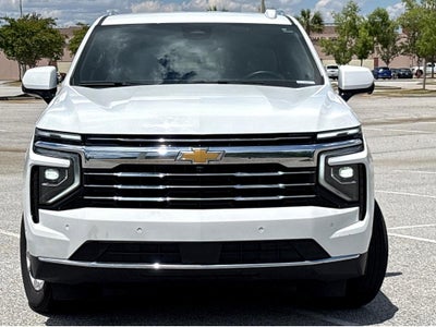 2025 Chevrolet Suburban LT