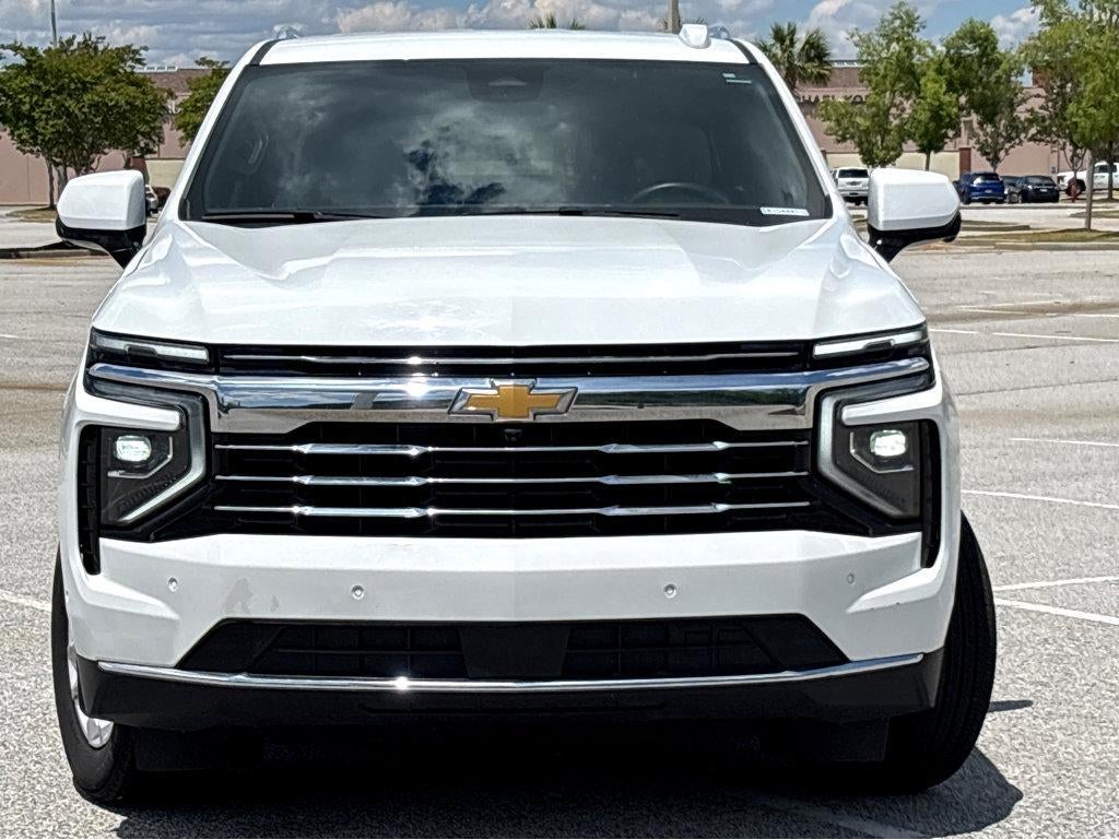 2025 Chevrolet Suburban LT