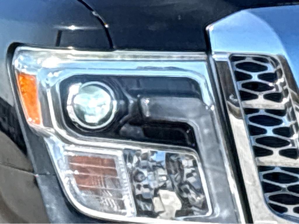 2018 Nissan Titan XD SL