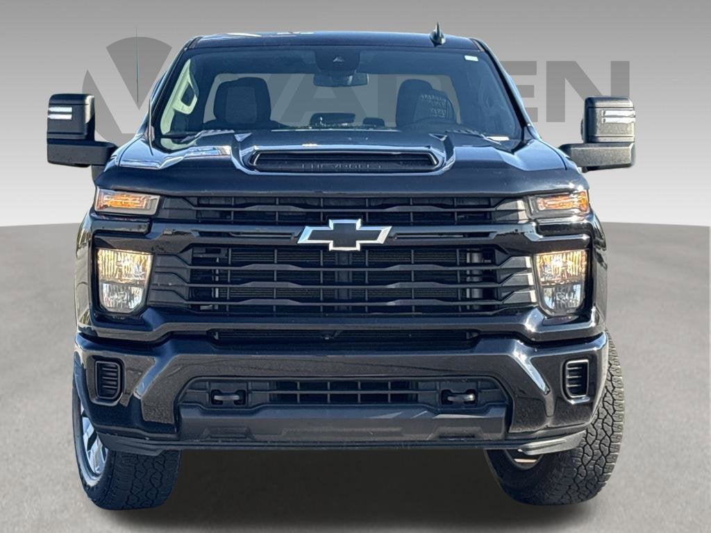 2024 Chevrolet Silverado 2500 HD Custom