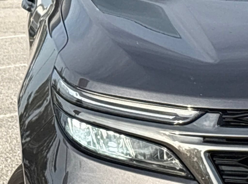 2023 Chevrolet Equinox Base
