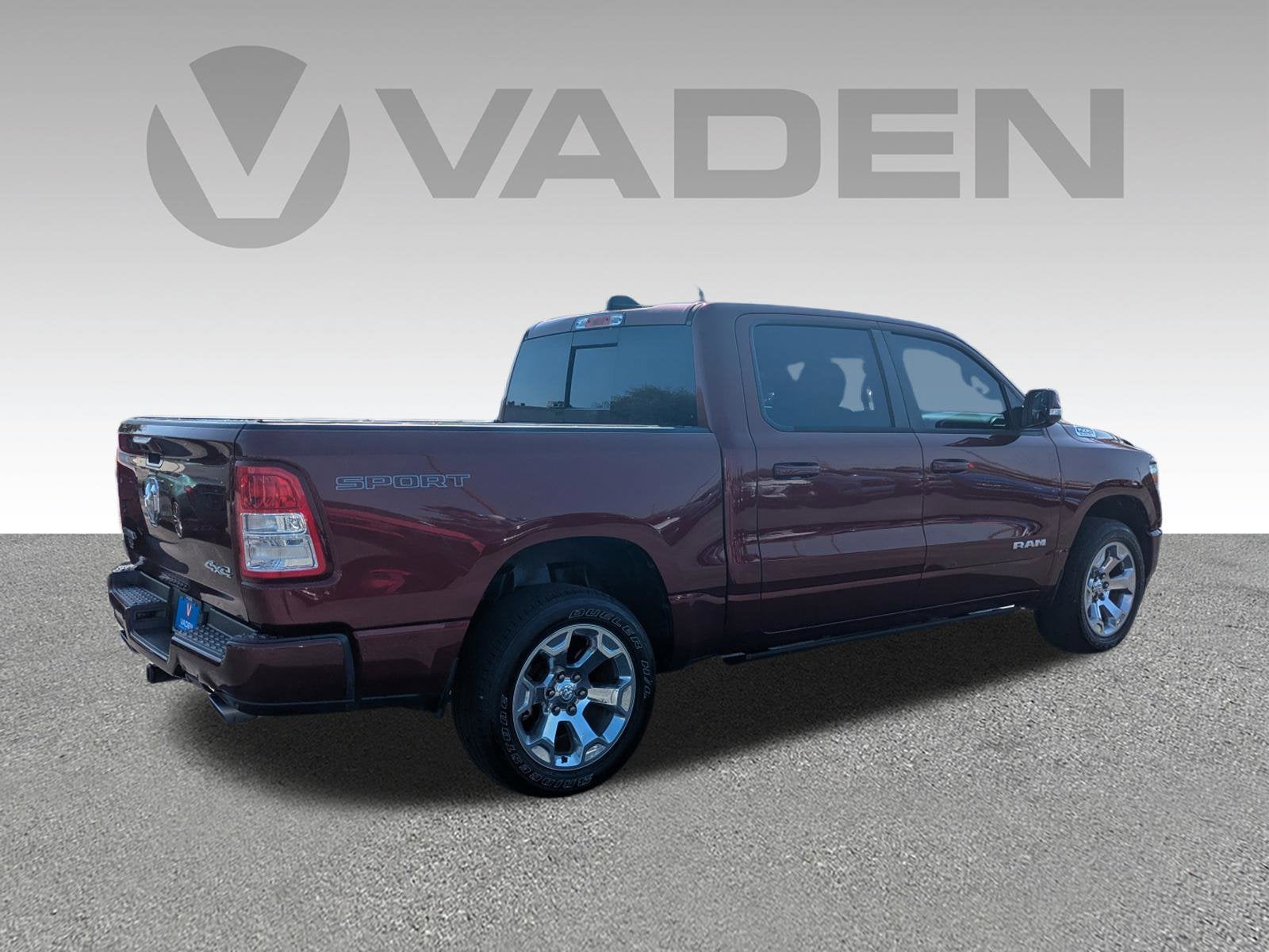2022 RAM 1500 Big Horn Crew Cab 4x4 5'7" Box