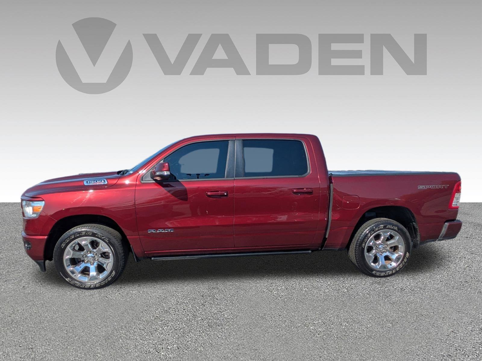 2022 RAM 1500 Big Horn Crew Cab 4x4 5'7" Box