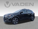 2022 Nissan Rogue Sport SL FWD Xtronic CVT