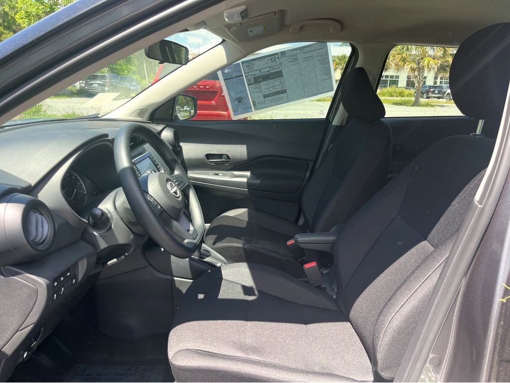 2024 Nissan Kicks S