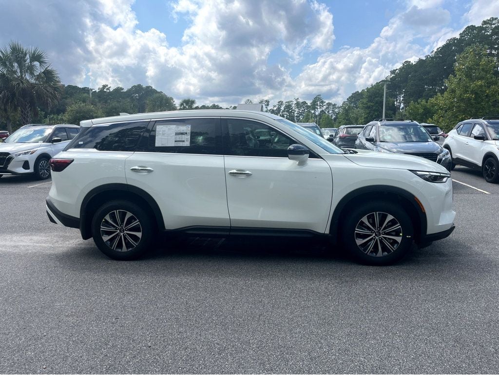 2025 INFINITI QX60 PURE