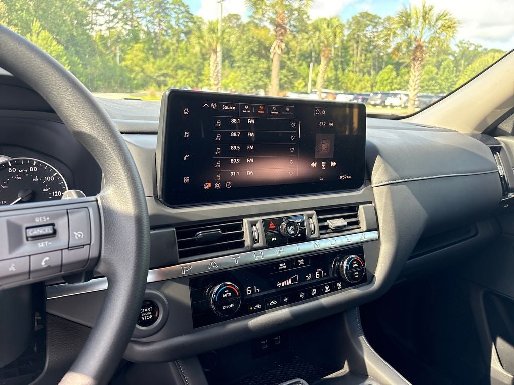 2026 Nissan Pathfinder S - Photo 18