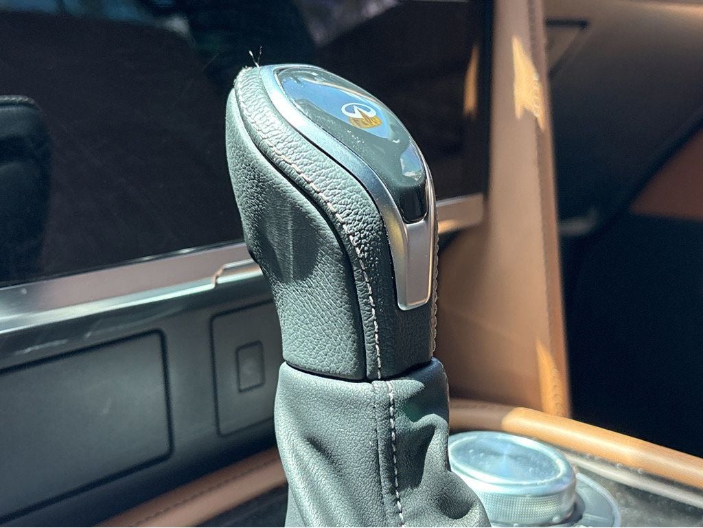 2024 INFINITI QX80 Sensory 4WD - Photo 29