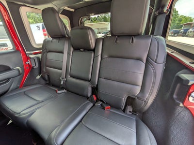 2019 Jeep Wrangler Unlimited Sahara Altitude 4x4