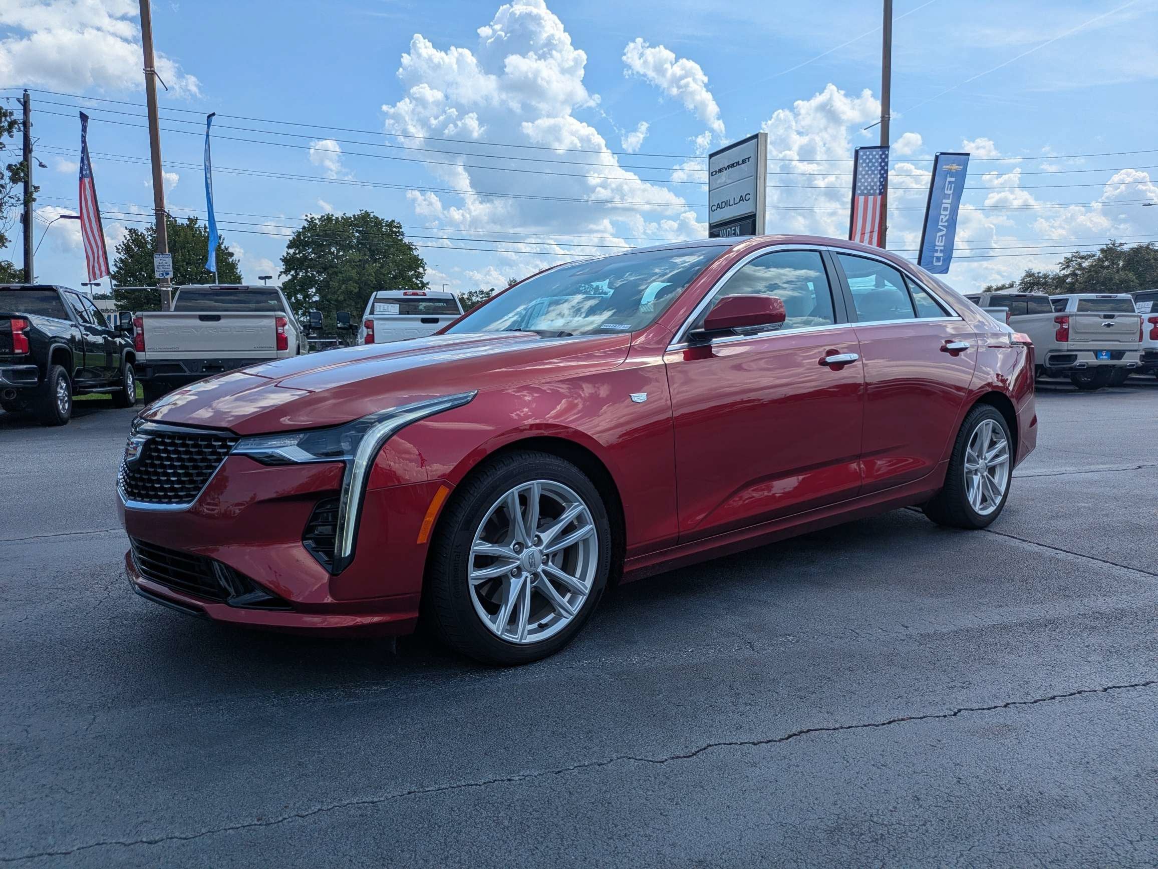 2024 Cadillac CT4 Luxury
