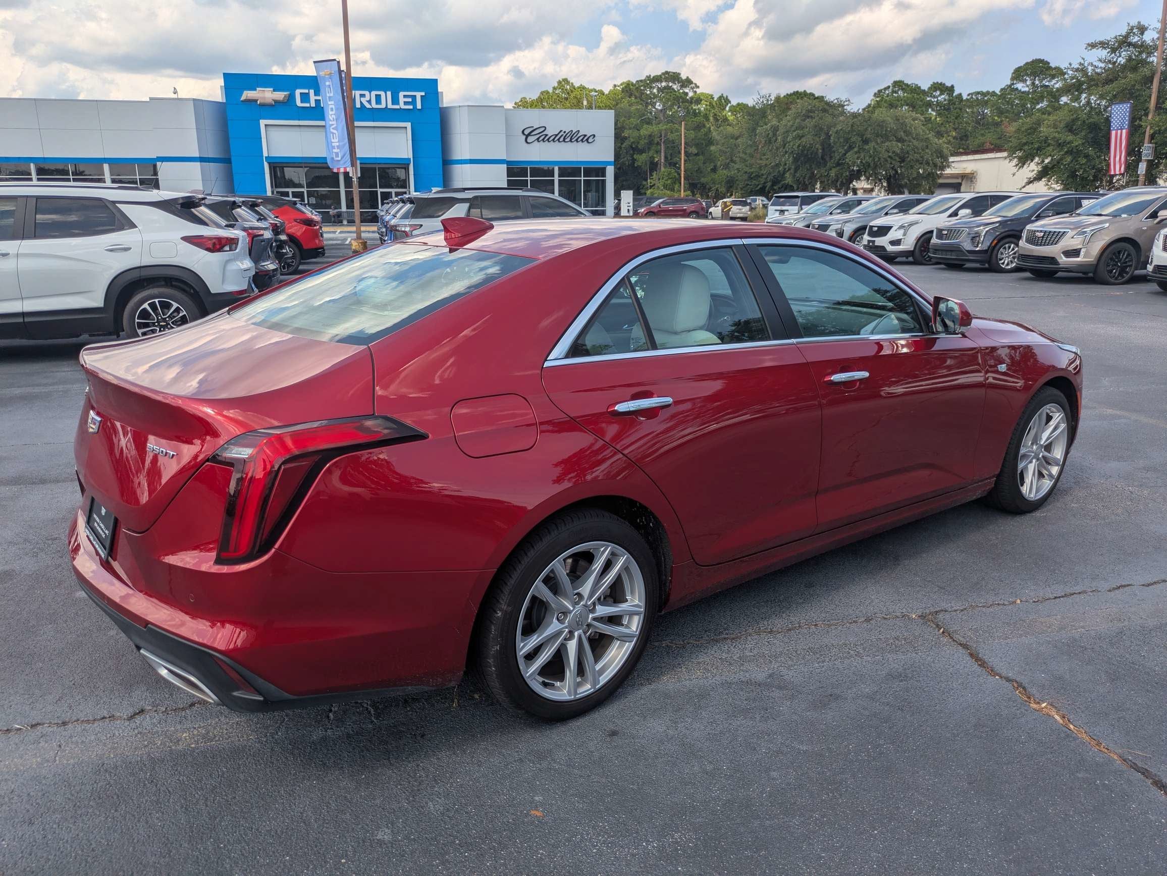 2024 Cadillac CT4 Luxury