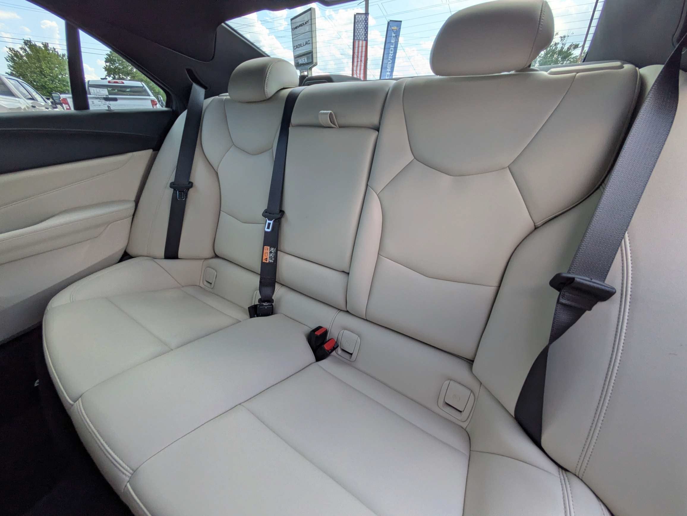 2024 Cadillac CT4 Luxury