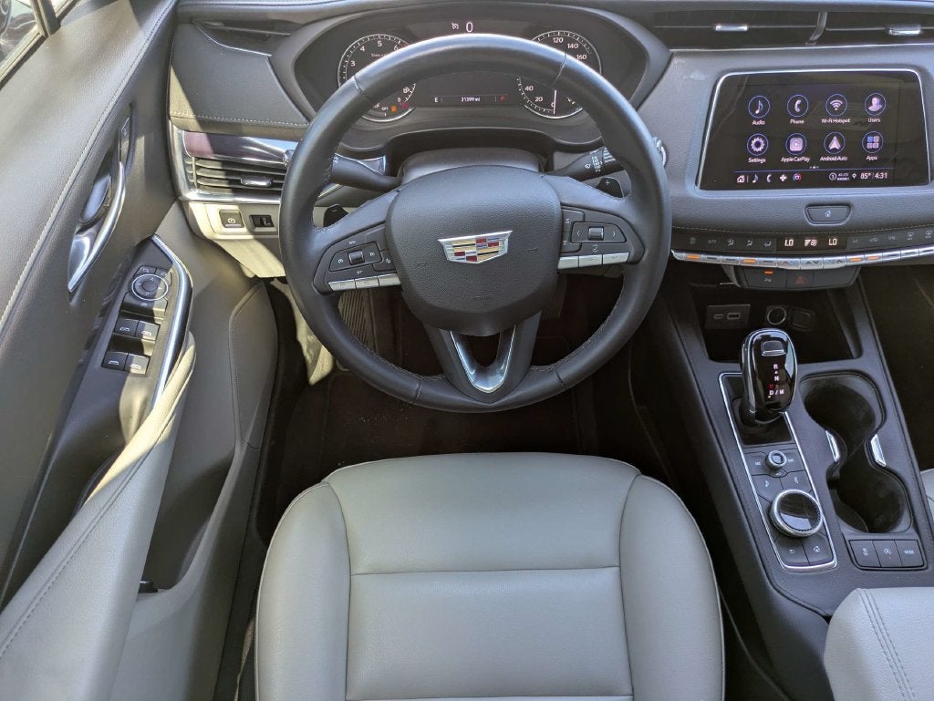 2023 Cadillac XT4 Luxury