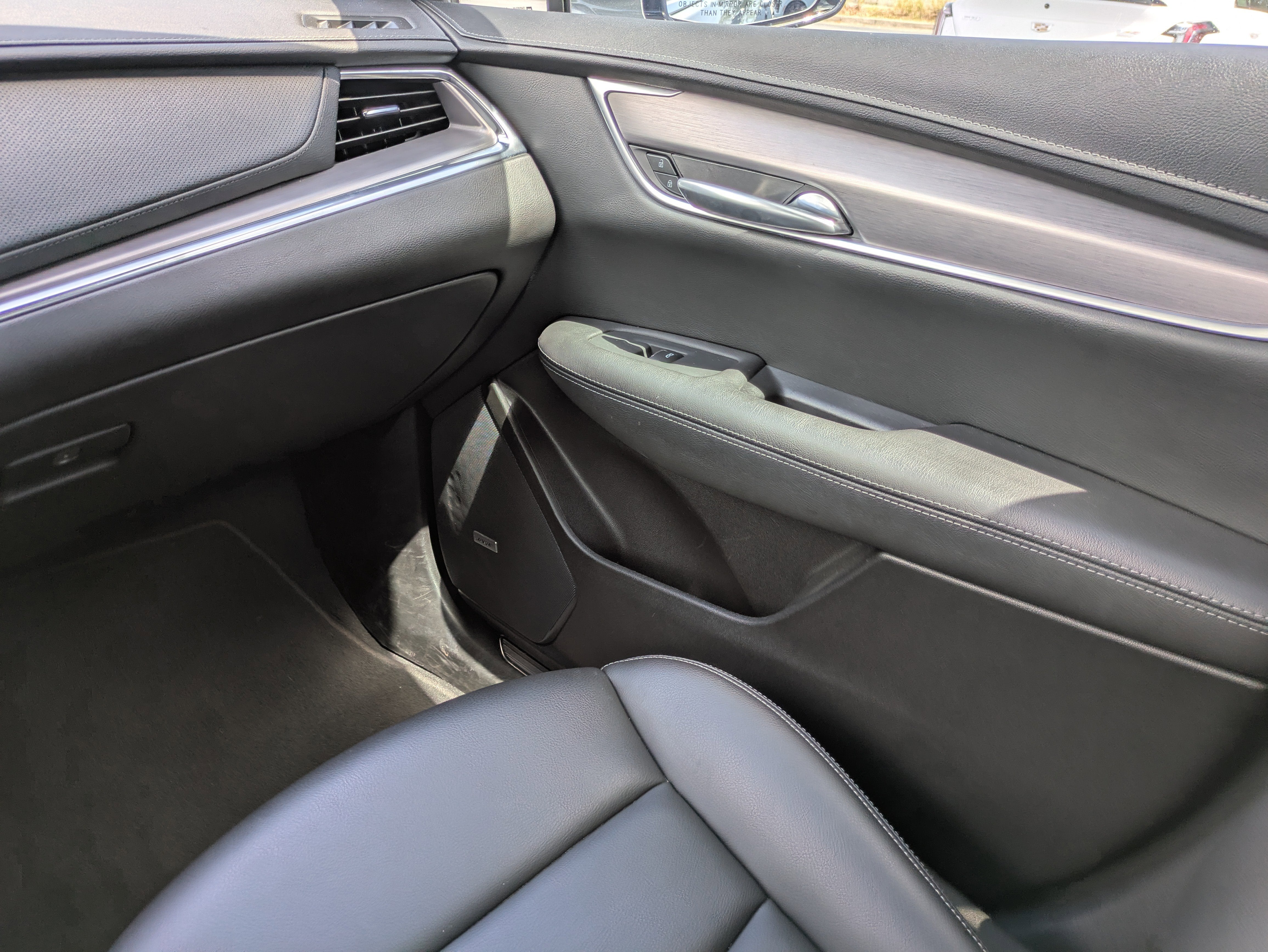 2023 Cadillac XT5 Luxury