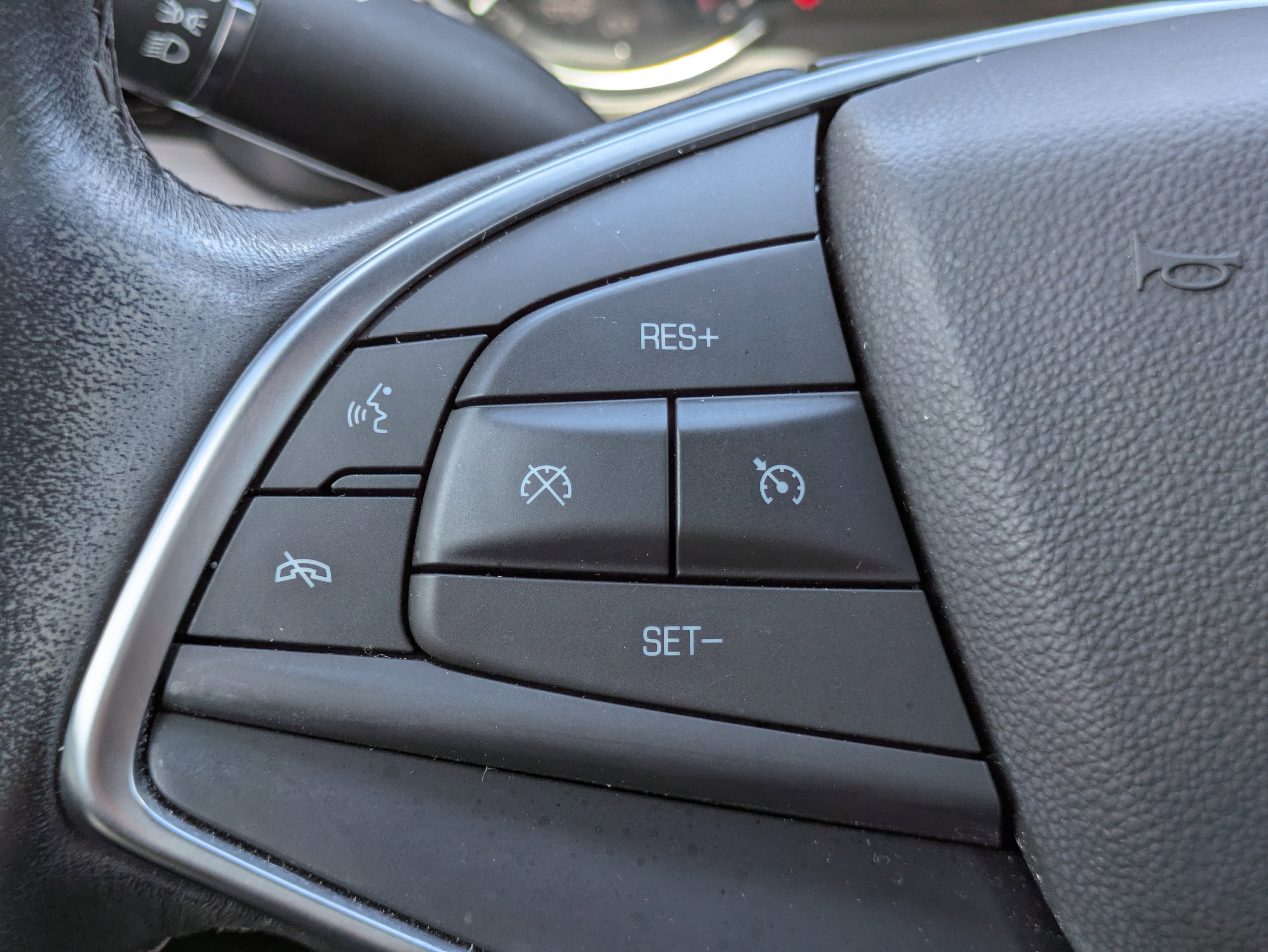 2023 Cadillac XT5 Luxury