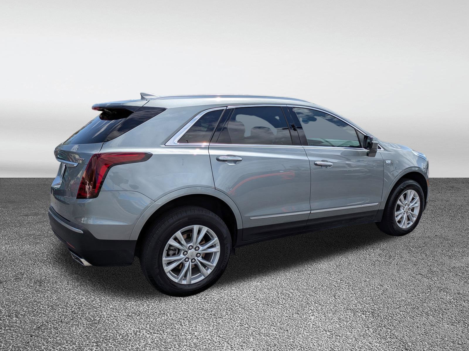 2023 Cadillac XT5 Luxury