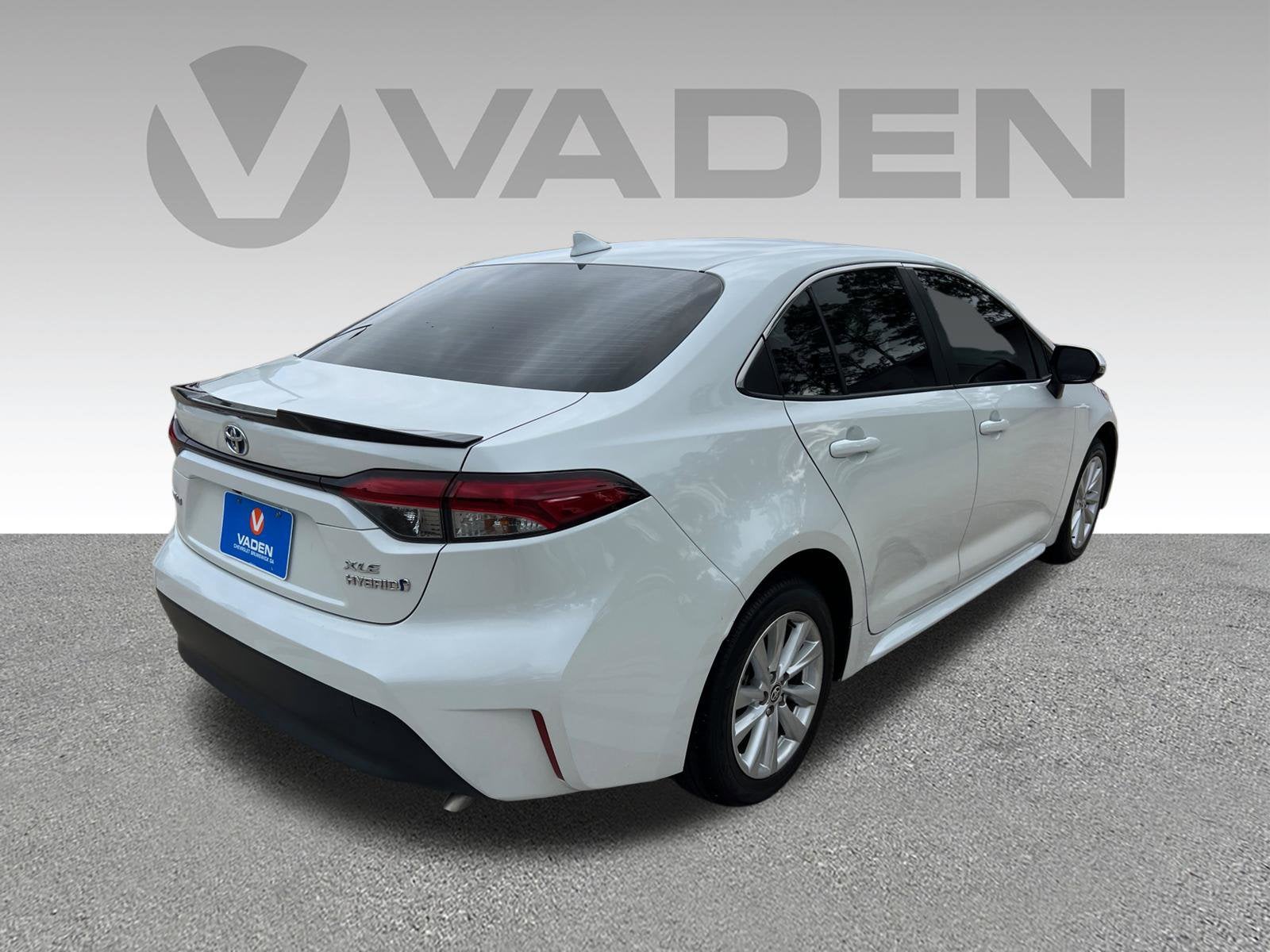 2024 Toyota Corolla Hybrid LE