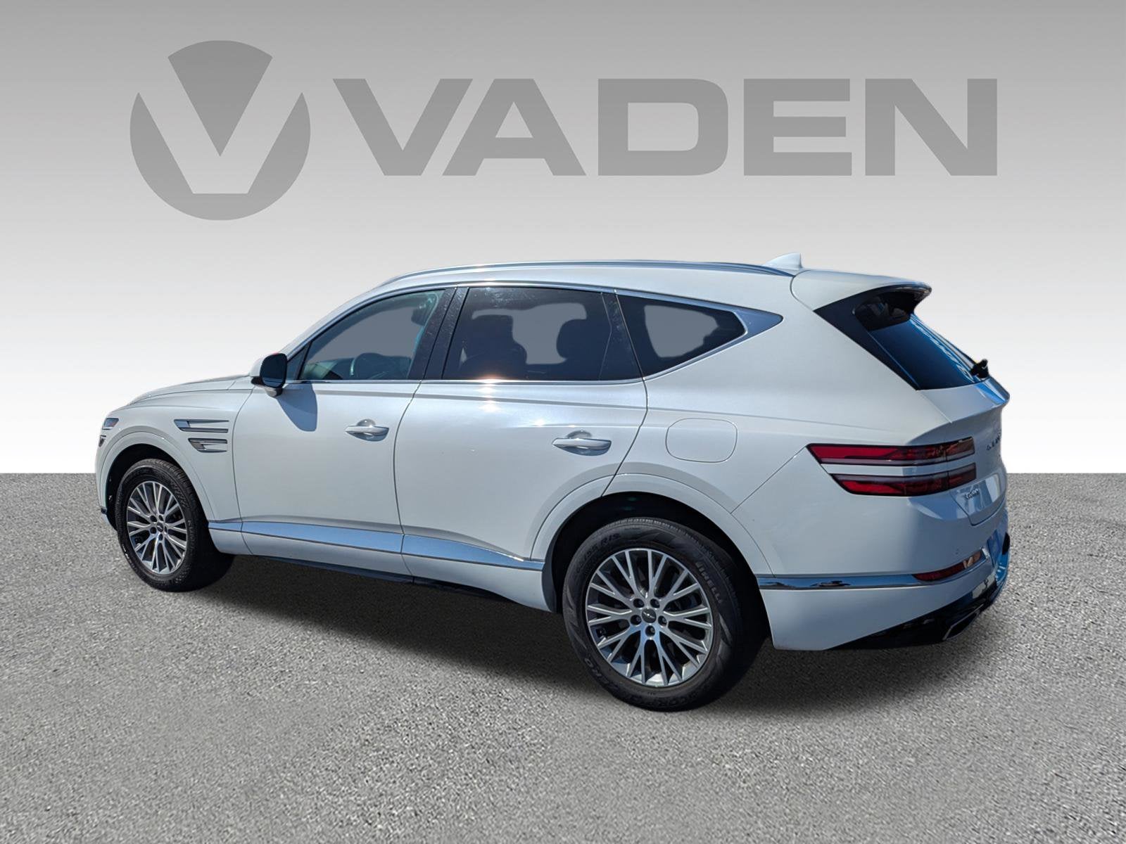 2024 Genesis GV80 NA