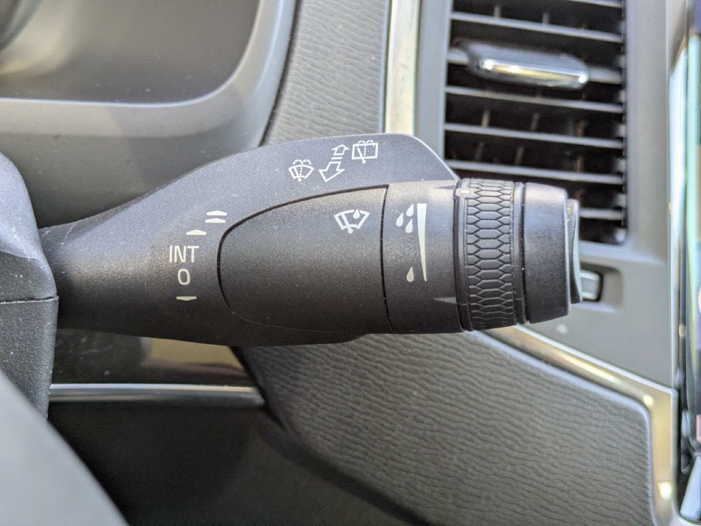 2018 Volvo XC90 T5 Momentum