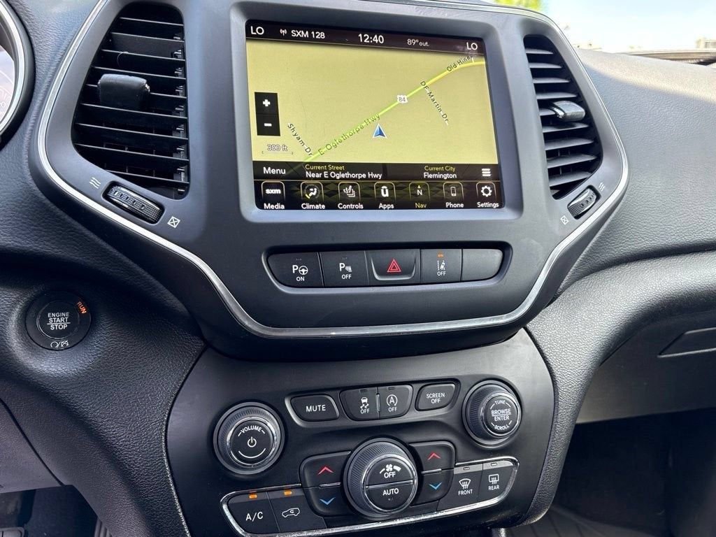 2023 Jeep Cherokee Altitude Lux